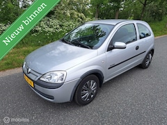 Opel Corsa - 1.2-16V Comfort # Vandaag APK Goedgekeurd