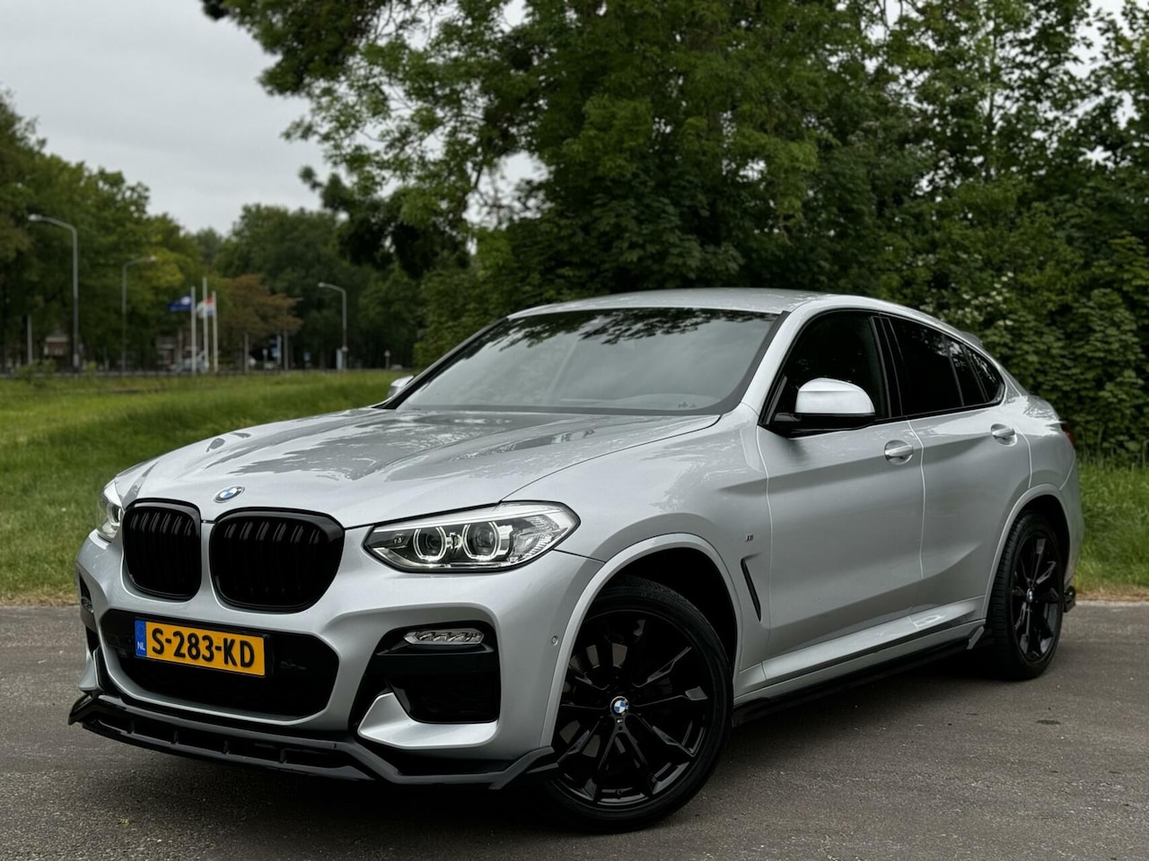BMW X4 - xDrive 20i High Executive M/Sport/X4M/Maxton - AutoWereld.nl