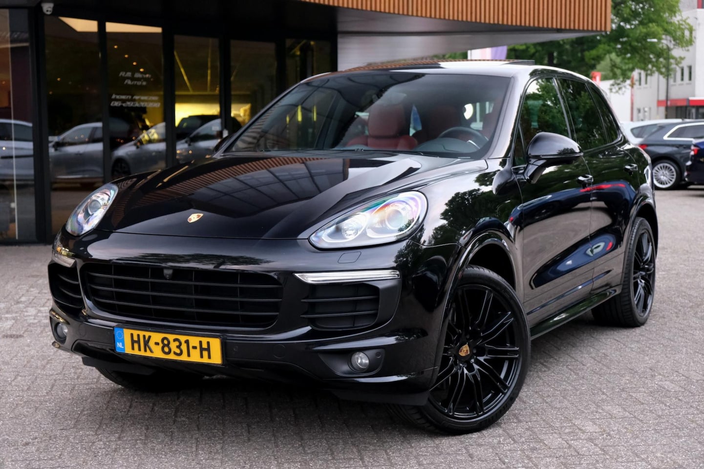Porsche Cayenne - 3.0 S E-Hybrid/Pano/Bose/Luchtvering/360°/Stuurwielverwarming/Dealeronderhouden - AutoWereld.nl