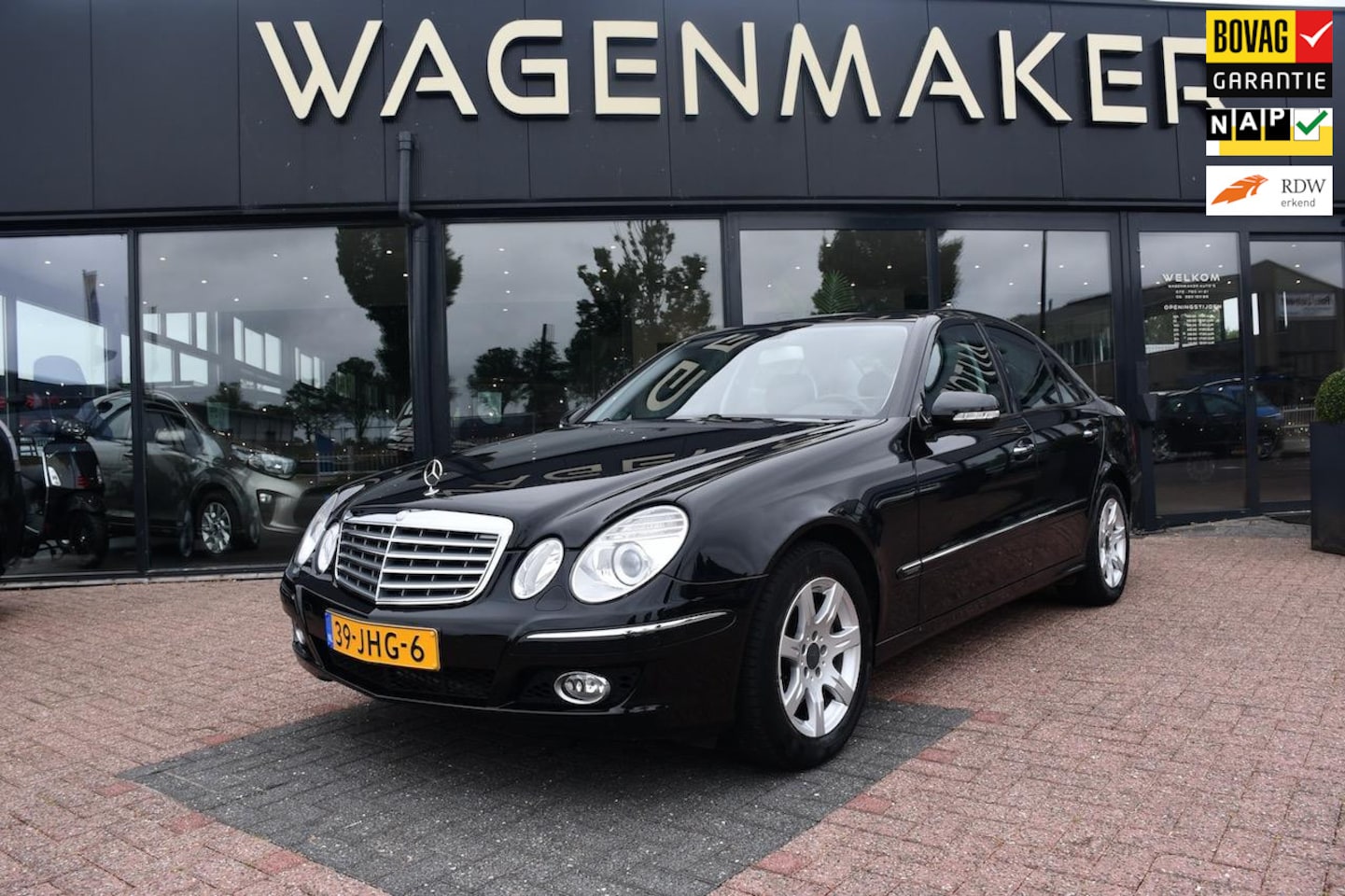 Mercedes-Benz E-klasse - 350 Classic AUT|Clima|Cruise|NAV|Leder - AutoWereld.nl