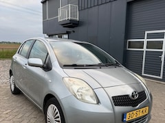 Toyota Yaris - 1.3 VVTi Sol