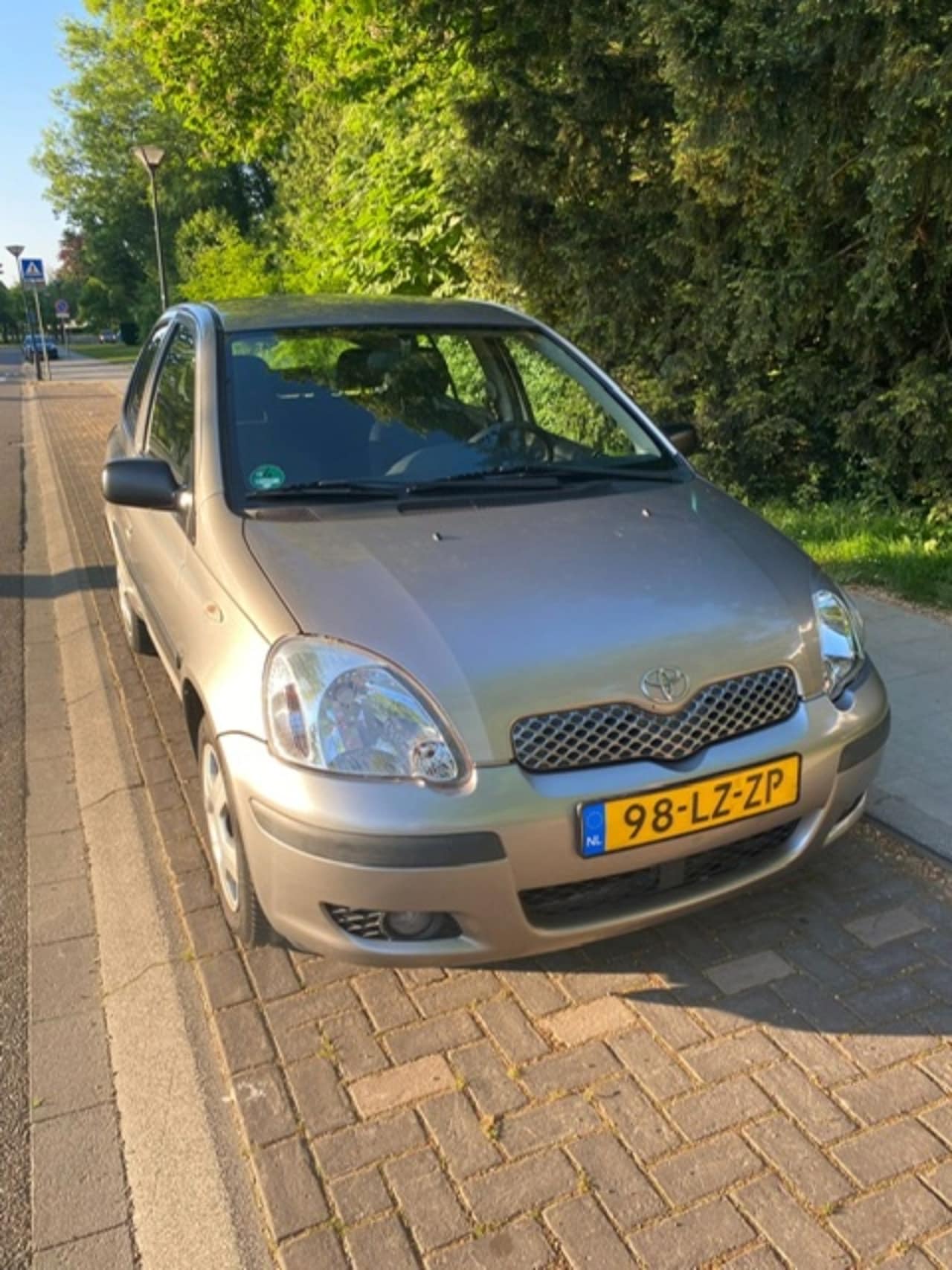 Toyota Yaris - 1.3 VVT-i Luna - AutoWereld.nl