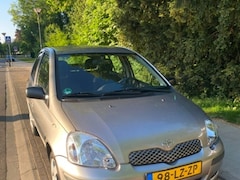 Toyota Yaris - 1.3 VVT-i Luna