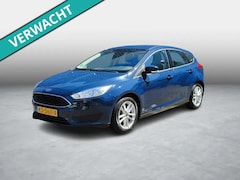 Ford Focus - 1.0 Trend | Navigatie | Cruise Control | Parkeersensoren | Airconditioning | NAP