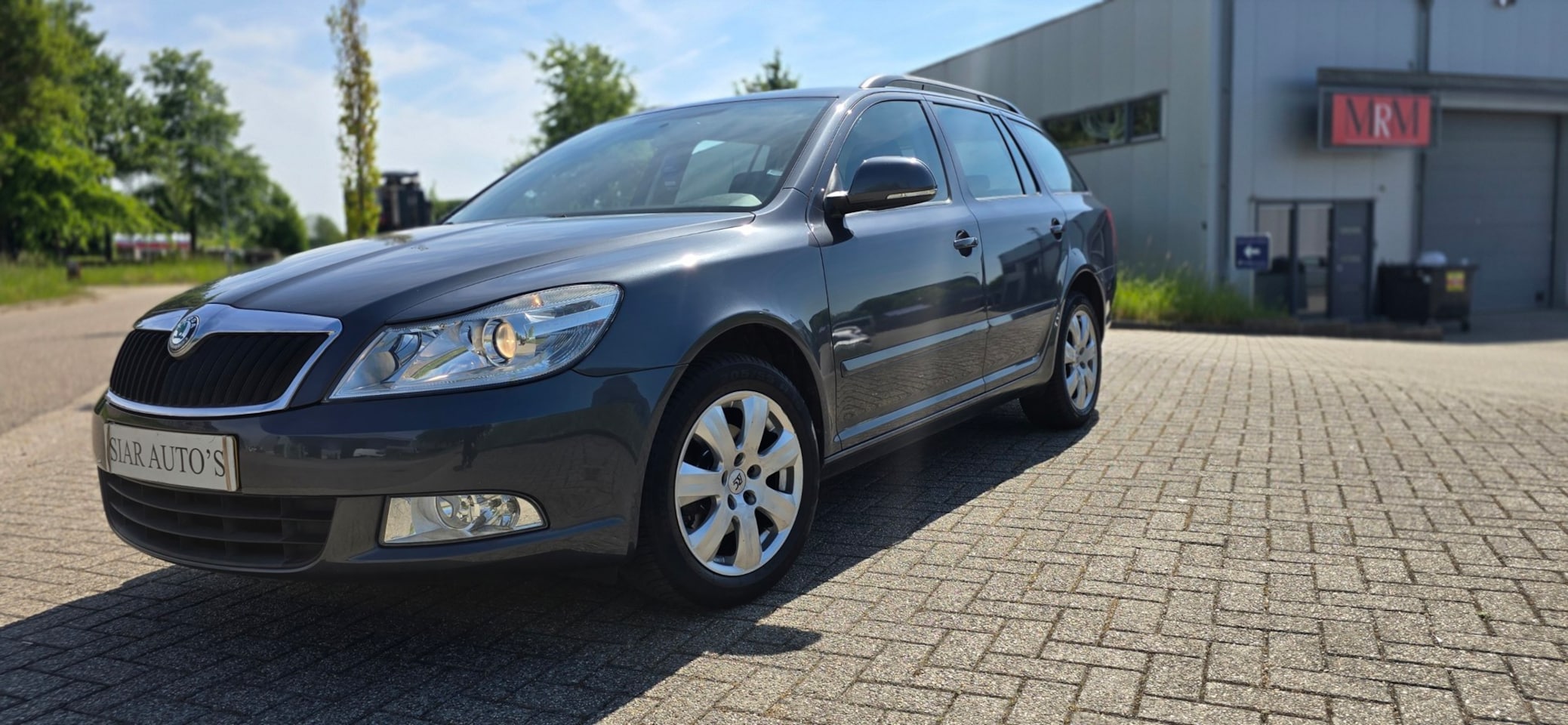 Skoda Octavia Combi - 1.2 TSI Ambition 2eigenaar,Nieuw A.P.K,N.A.P - AutoWereld.nl