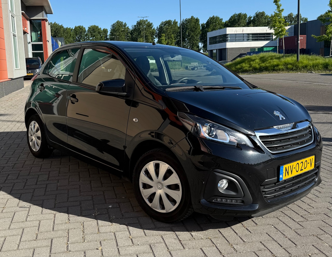 Peugeot 108 - 1.0 e-VTi Active - AutoWereld.nl