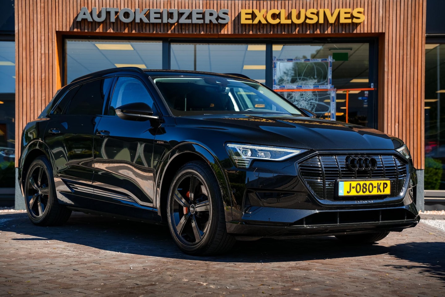 Audi e-tron - e-tron 50 quattro Launch edition 71 kWh Memory Seats Dakrail Getinte ramen 20"L.M.  Cruise - AutoWereld.nl