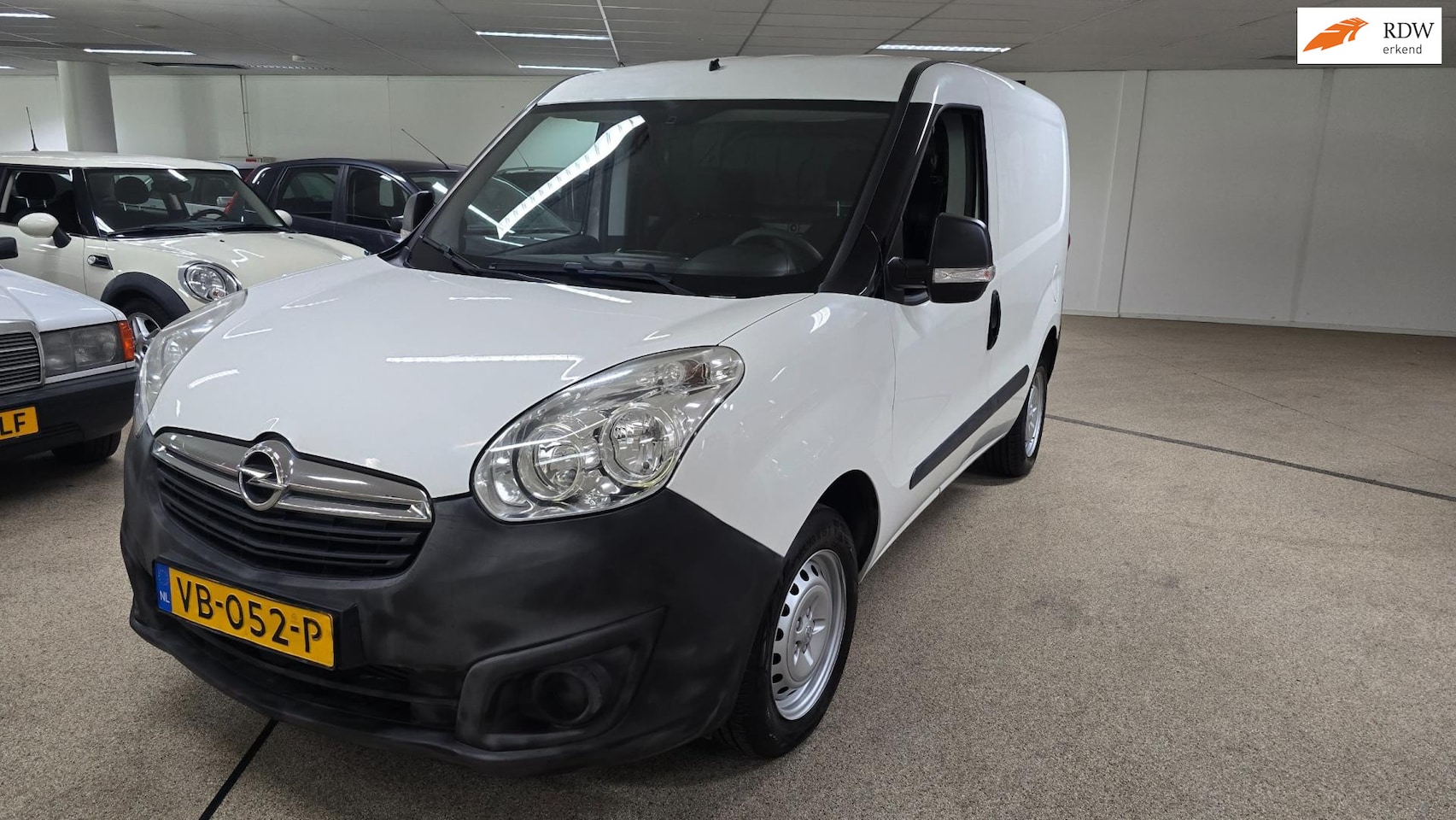 Opel Combo - 1.3 CDTi L1H1 ecoFLEX 151.000dkm Nap! Rolstoel/Motor/Fiets/oprijplaat aanwezig! - AutoWereld.nl