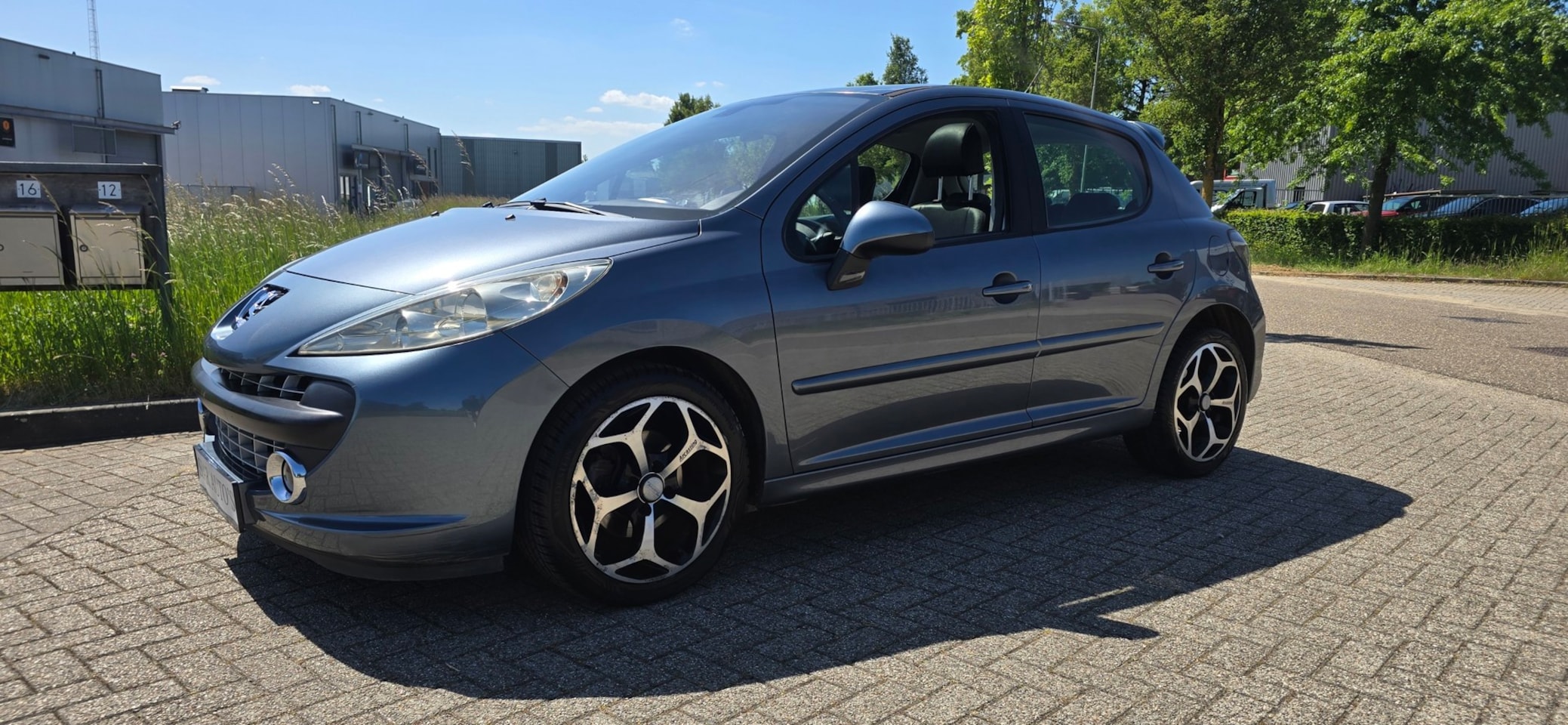 Peugeot 207 - 1.6-16V XS Pack Leer,AIRCO luxe uitvoering - AutoWereld.nl