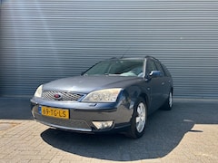 Ford Mondeo Wagon - 2.0-16V Platinum