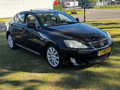 Lexus IS - 250 Luxury Stoelkoeling Dakraam NAP Youngtimer