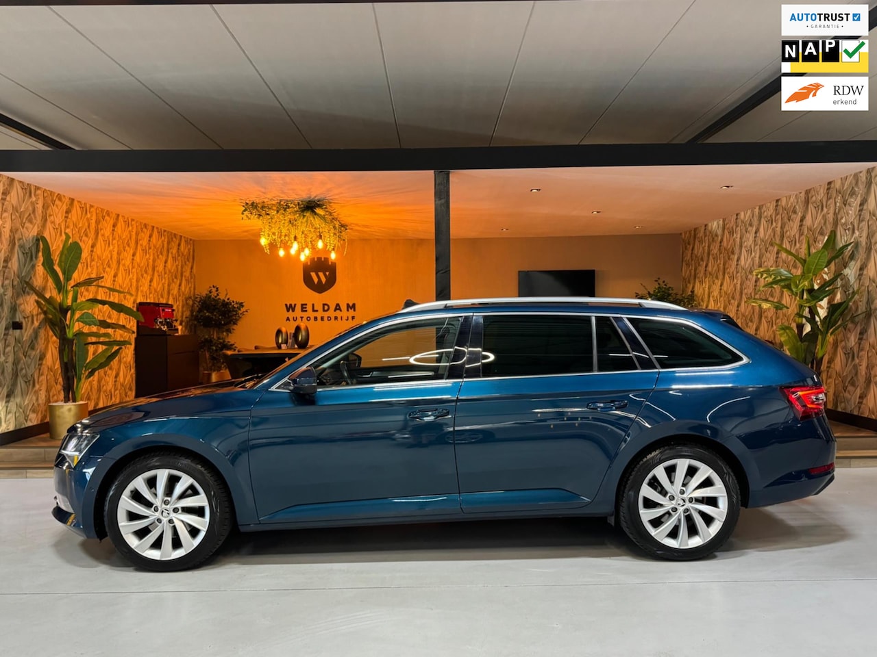 Skoda Superb Combi - 1.5 TSI ACT Sportline Business Garantie Pano Camera Adoptieve Cruise Clima Navi StoelVW Bl - AutoWereld.nl