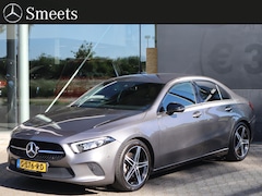 Mercedes-Benz A-klasse - 200 Launch Edition Premium Plus Panoramadak | Cruise control | Lichtmetalen velgen | Halfl