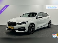 BMW 1-serie - 118i Essential High Executve ECC LM CRUISE NAVI