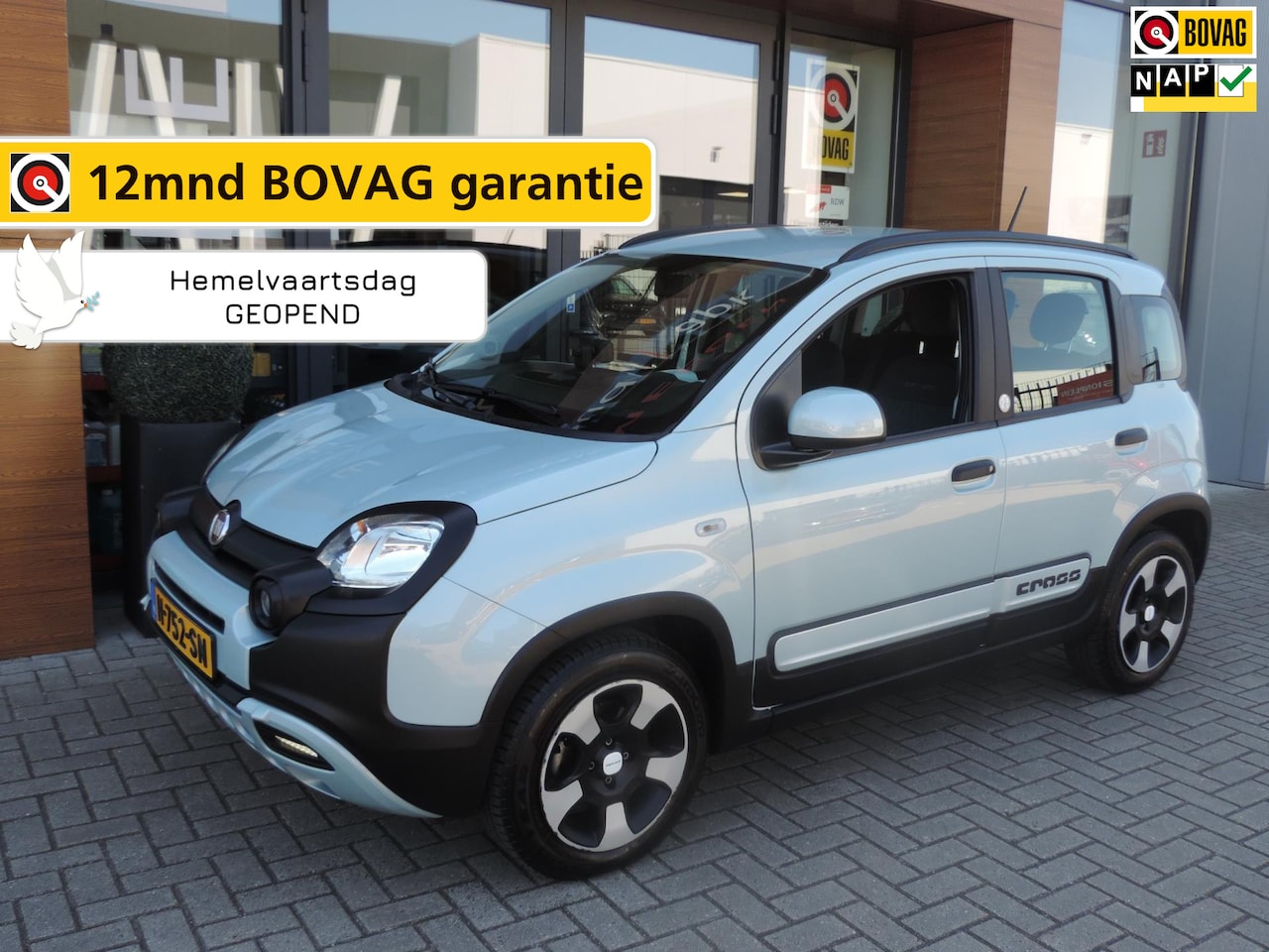 Fiat Panda - 1.0 Hybrid Launch Edition 25.000km | ECC | PDC | DAB | Bluetooth | Mistlampen - AutoWereld.nl