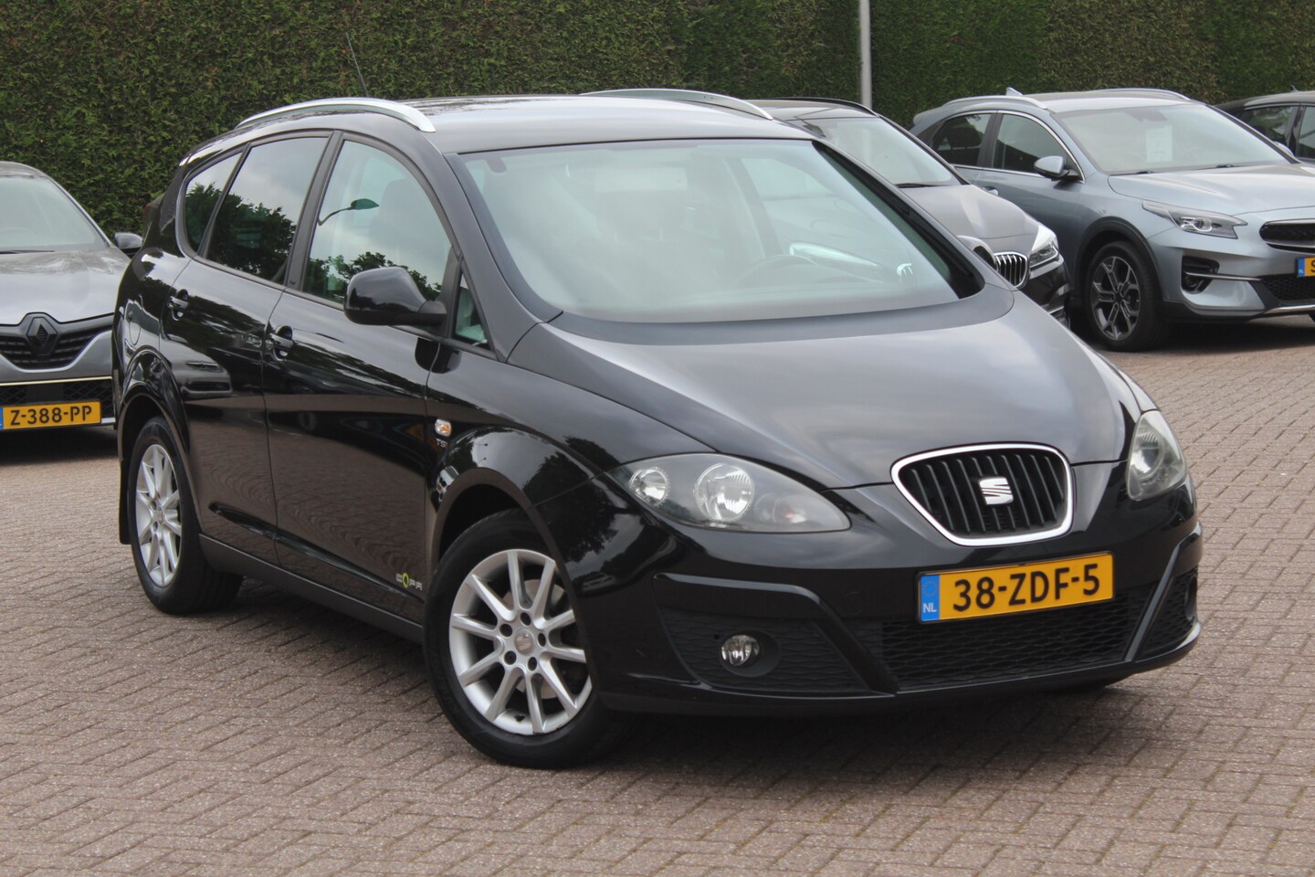 Seat Altea XL - 1.2 TSI Ecomotive Businessline COPA / Trekhaak / Navigatie / Parkeerhulp achter / 16'' / B - AutoWereld.nl
