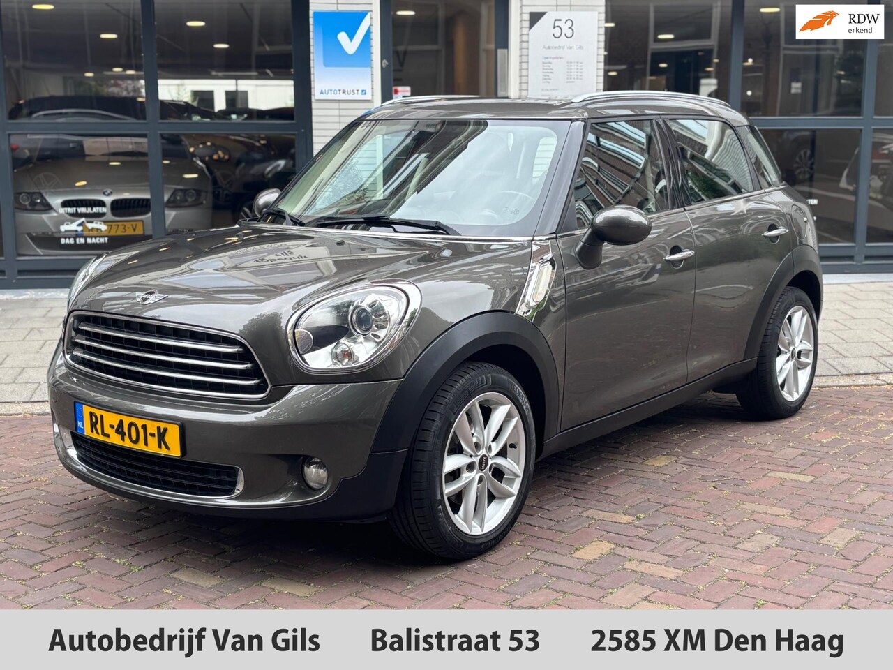 MINI Countryman - Mini 1.6 Cooper Chili | AIRCO | NAVIGATIE | XENON | CRUISE CONTROL | PDC | LMV | 1/2 LEDER - AutoWereld.nl