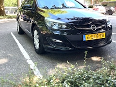 Opel Astra Sports Tourer - 1.4 Turbo Cosmo