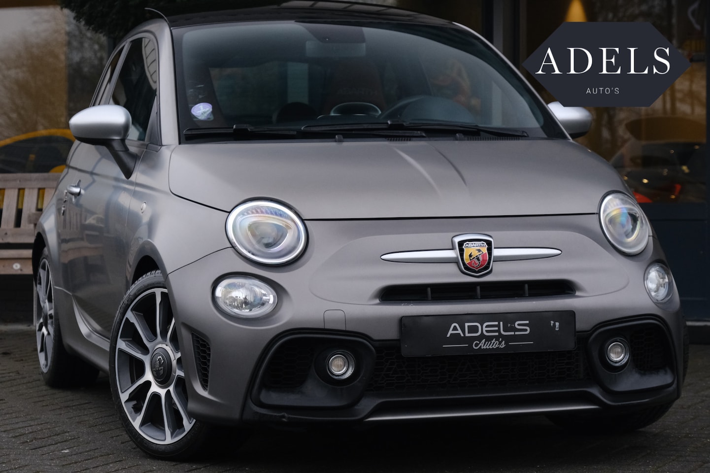 Abarth 595 - 1.4 T-Jet 165PK Turismo Automaat Panodak Leder Mat Grijs - AutoWereld.nl
