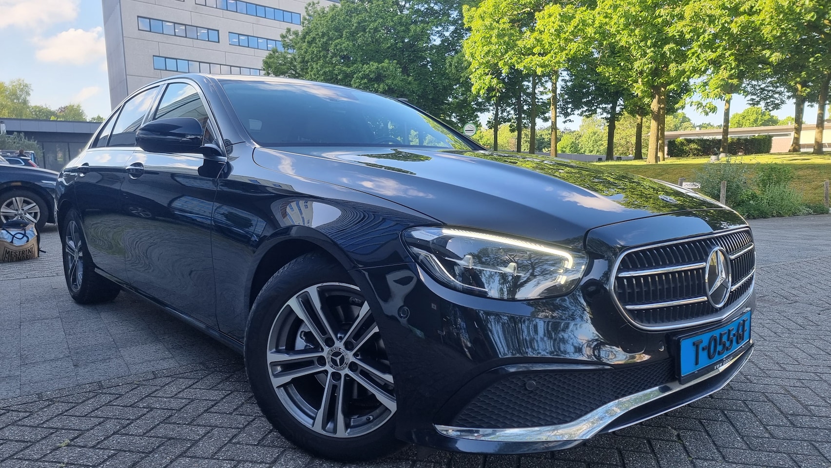 Mercedes-Benz E-klasse - 200 d Avantgarde Widescreen cockpit | Dealeronderhouden | Cabman BCT optioneel | Stoelverwarming - AutoWereld.nl