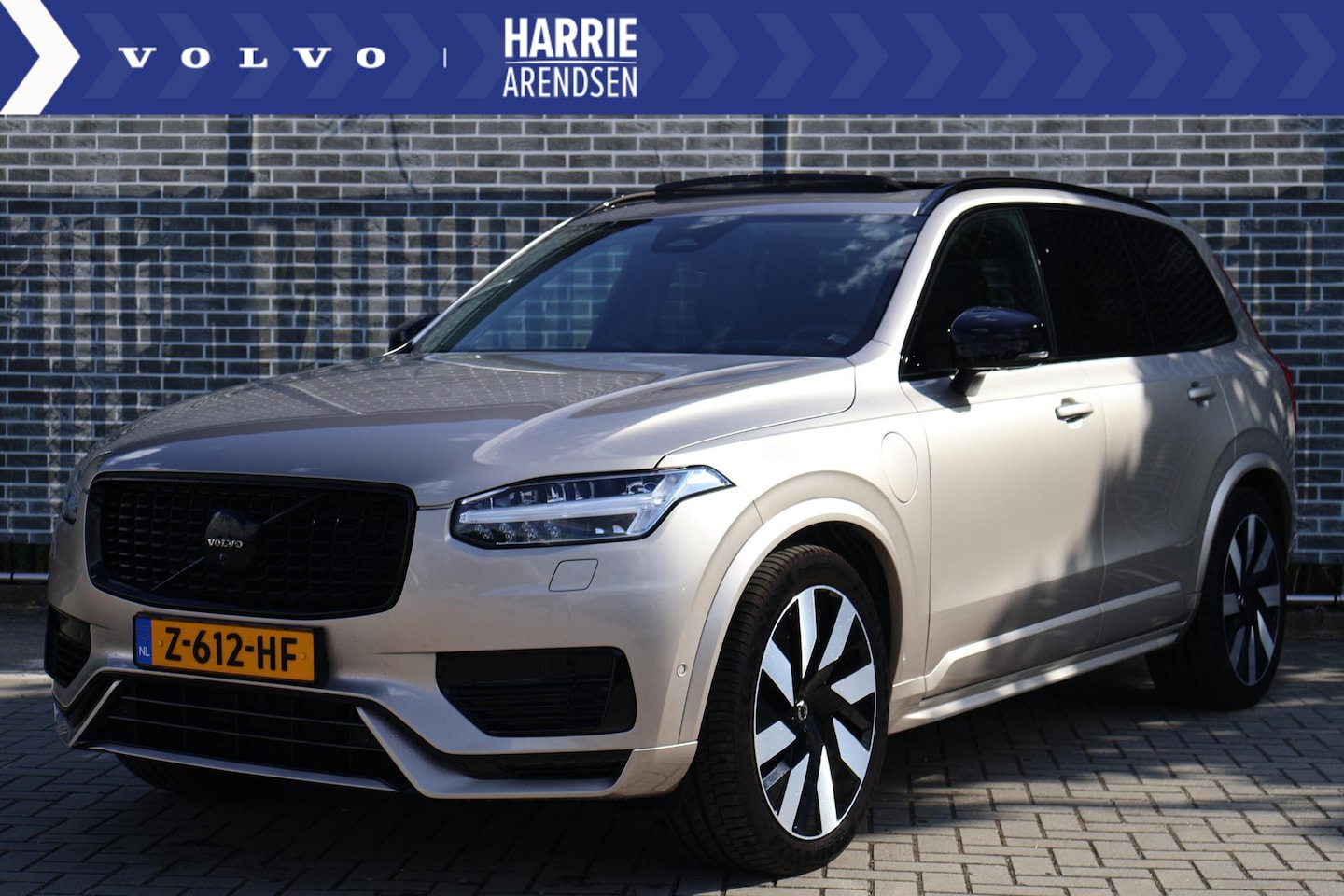 Volvo XC90 - 2.0 T8 Recharge AWD Ultimate Dark | Trekhaak | Luchtvering | Bowers & Wilkins | Stuur + St - AutoWereld.nl