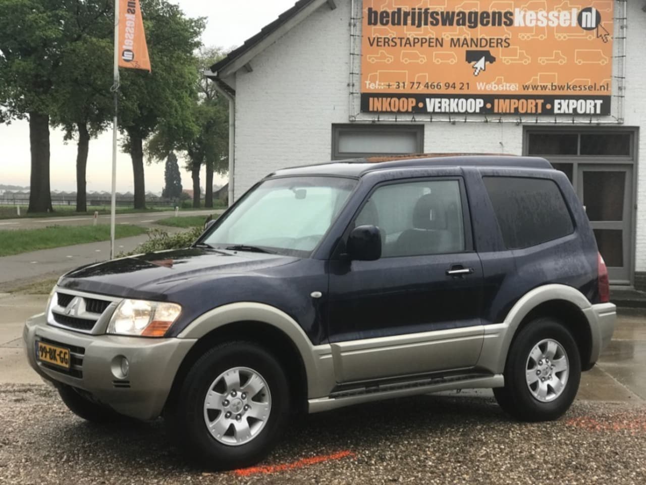 Mitsubishi Pajero - 3.2 Di-D GLX HR 3 drs trekhaak 2.800 kg airco - AutoWereld.nl