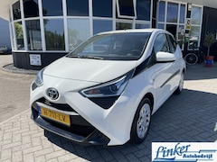 Toyota Aygo - 1.0 VVT-i x-play AIRCO / CAMERA / GEEN AFLEVERKOSTEN