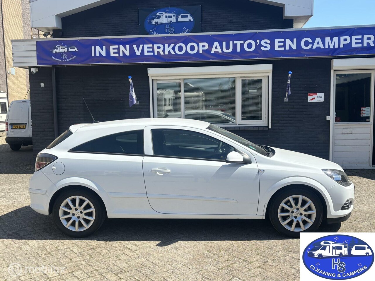 Opel Astra GTC - 1.4 Temptation 1.4 Temptation - AutoWereld.nl