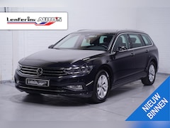 Volkswagen Passat Variant - 1.5 TSI Business Virtual Trekhaak Navi Clima Apple Carplay Camera NAP