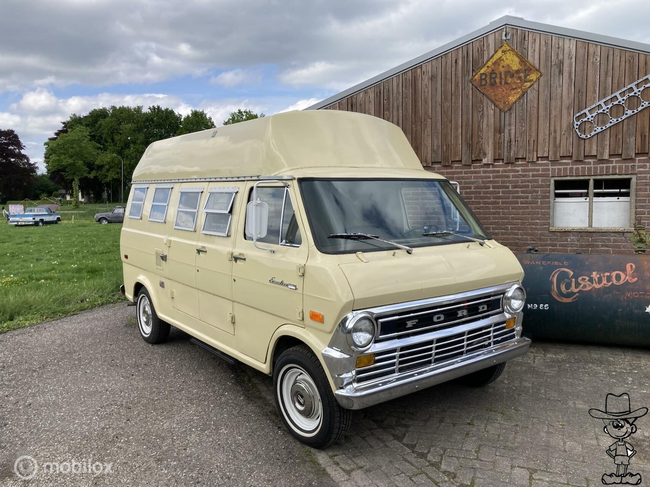 Ford Econoline - USA Camper v8 van belastingvrij - AutoWereld.nl