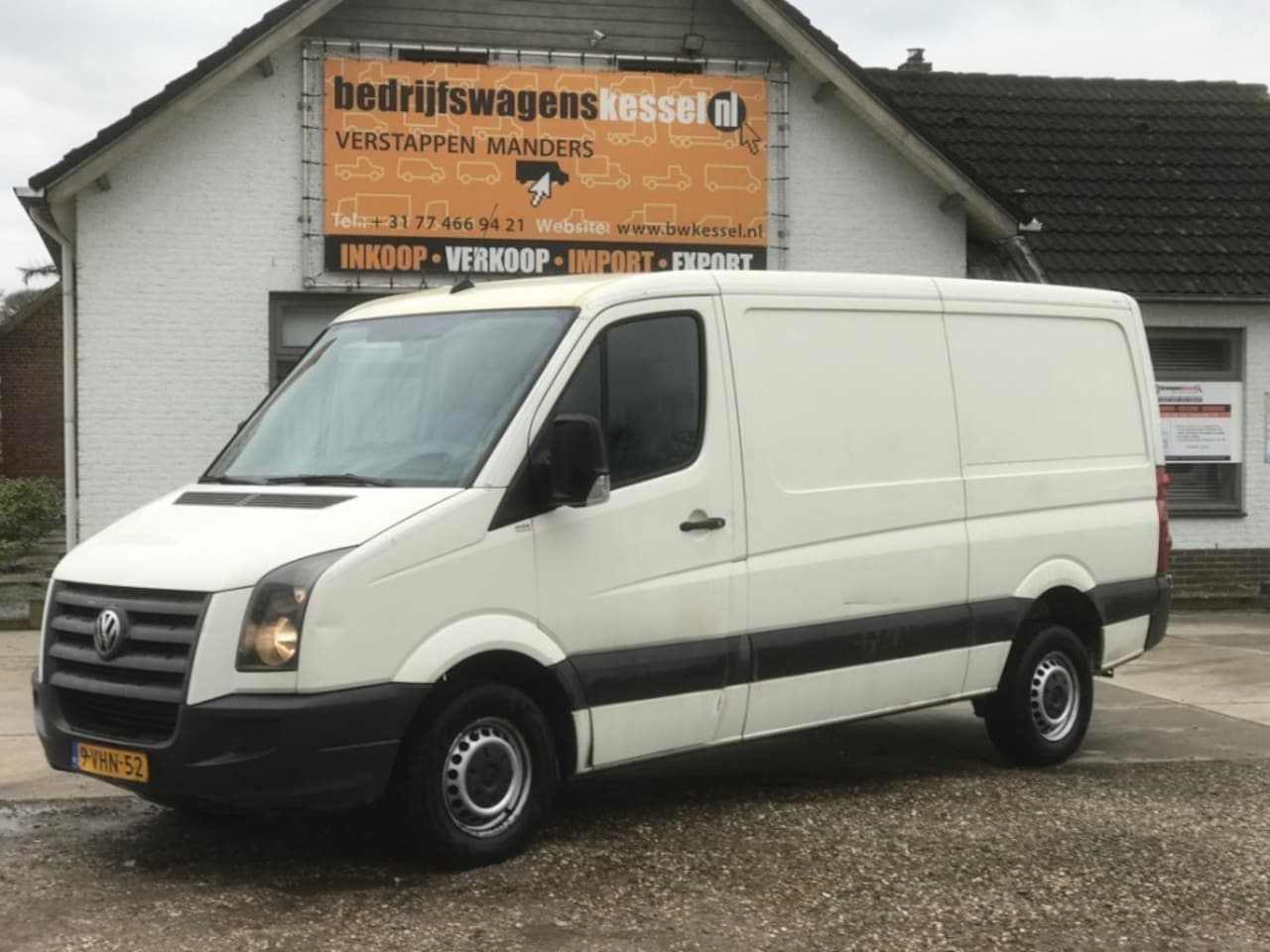 Volkswagen Crafter - 35 2.5 TDI 120 kW Euro 5 L2H1 AC Trekh. 2.8t - AutoWereld.nl