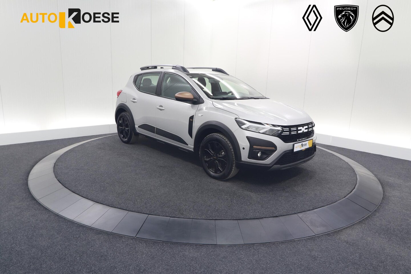 Dacia Sandero Stepway - TCe 90 Extreme | Camera | Dodehoekdetectie | Navigatie | Apple Carplay - AutoWereld.nl