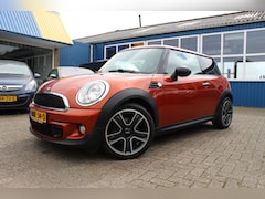 MINI One - 1.6-16V "Sportive" Clima - 17 Inch - Stoelverw