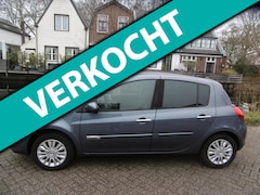 Renault Clio - 1.2 Collection 5-deurs Airco Cruise Trekhaak 1200kg Zuinig