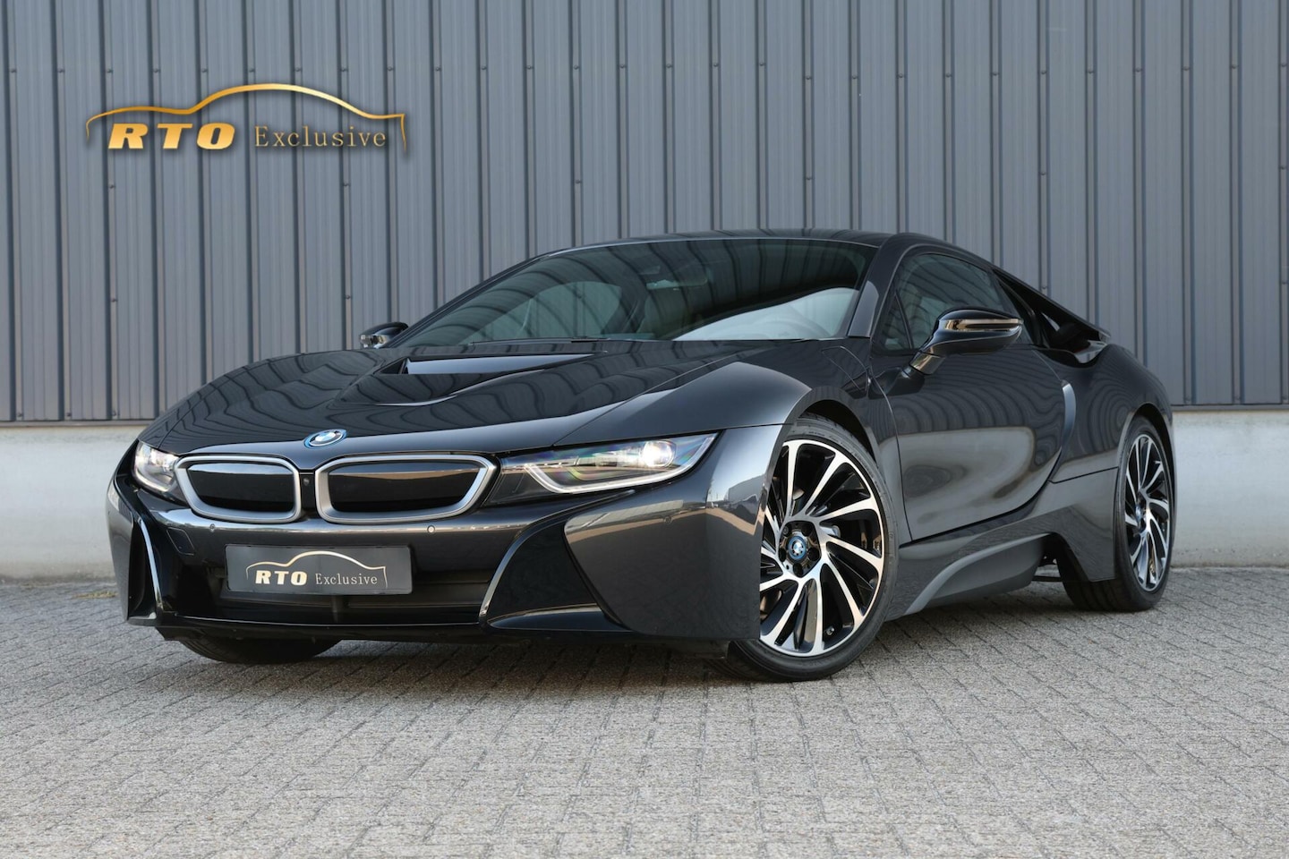 BMW i8 - 1.5 Hybrid 362PK|NL-auto|Head-up|Harman Kardon|Leder - AutoWereld.nl