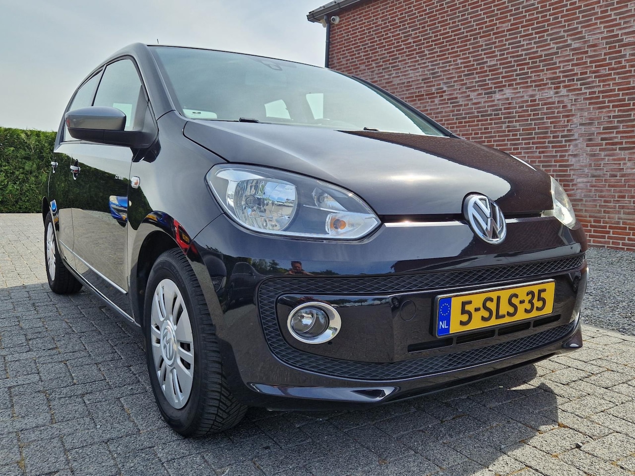 Volkswagen Up! - 1.0 cheer up! BlueMotion 1.0 cheer up! BlueMotion - AutoWereld.nl