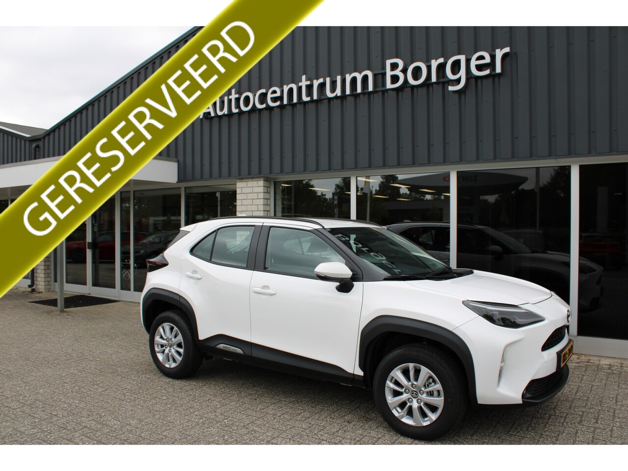 Toyota Yaris Cross - 1.5 Automaat Hybrid 115 Active Carplay/Clima/16"LM /Cruise/Camera - AutoWereld.nl