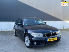 BMW 1-serie - 118i High Executive 6 versnellingen, climatronic, cruise control, nieuwe APK