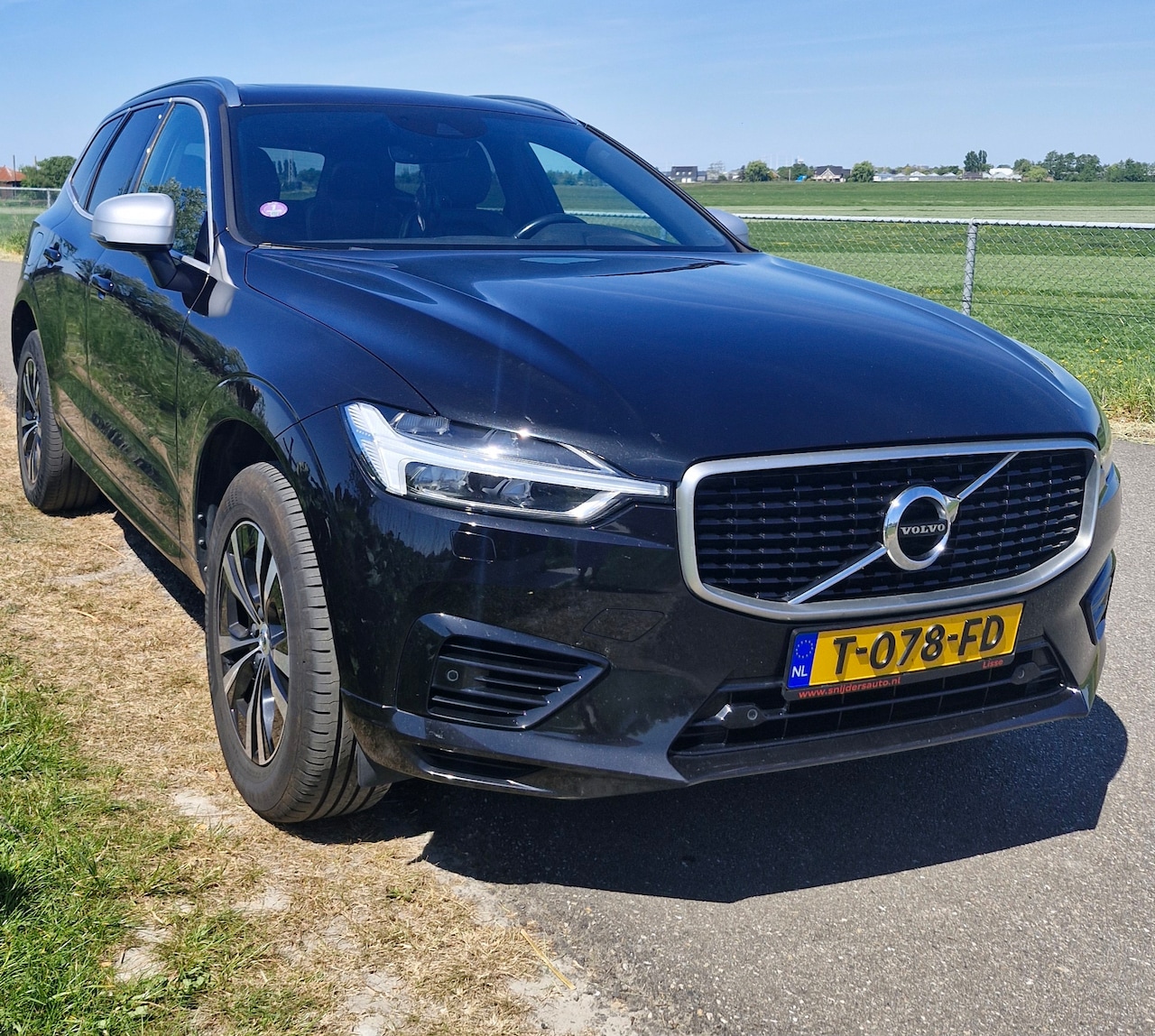 Volvo XC60 - 2.0 T8 Twin Engine AWD R-Design - AutoWereld.nl