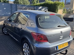 Peugeot 307 - 1.6 benzine 2005 NAP