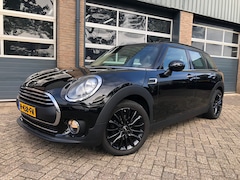 MINI Clubman - 1.5 One Chili Serious Business Trekhaak