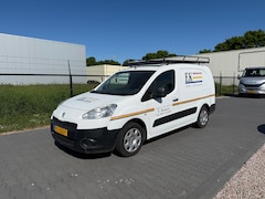 Peugeot Partner - 122 1.6 e-HDI L2 XR | Airco | Trekhaak | 86.000km | BTW auto |