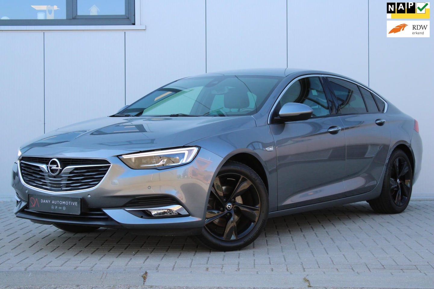 Opel Insignia Grand Sport - 1.5 Turbo Innovation LUX I CAM I KEYLESS I MASSAGE I AUTOMAAT I MEMORY I - AutoWereld.nl