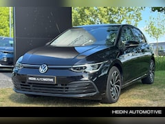 Volkswagen Golf - 1.0 eTSI Life Business Automaat | Navigatie | Stoel/Stuurverwarming | Adapt. Cruise Contro