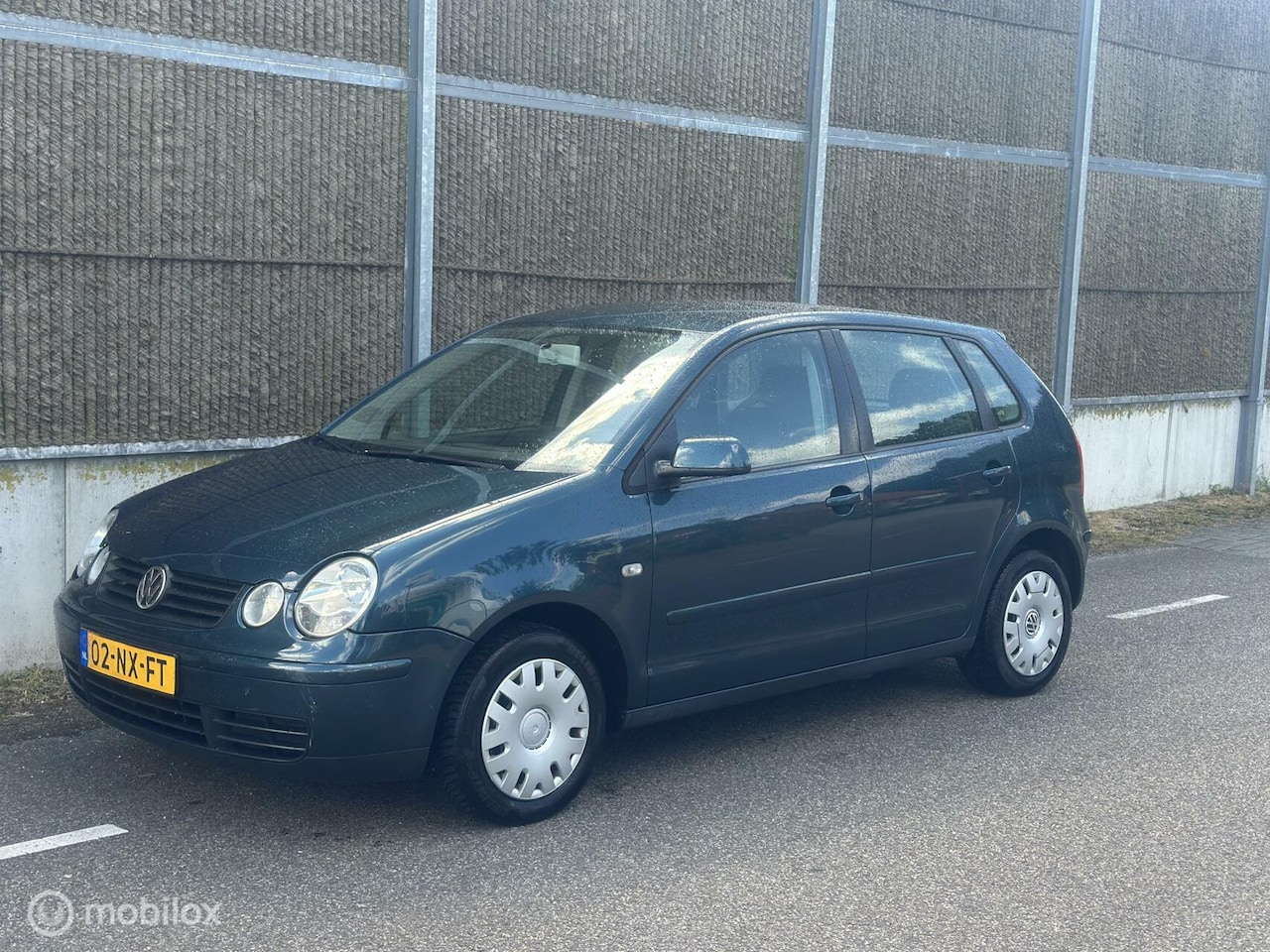 Volkswagen Polo - 1.4-16V FSI FUN NAP/LAGEKM/APK/AIRCO - AutoWereld.nl
