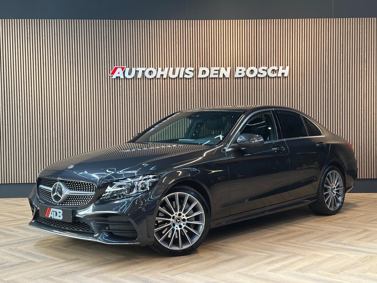 Mercedes-Benz C-klasse - 300 e Advantage Pack AMG - AutoWereld.nl