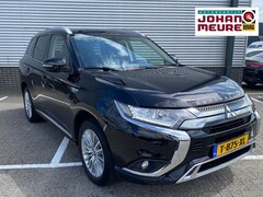 Mitsubishi Outlander - 2.4 PHEV Intense+ Automaat *HEMELVAART OPEN v.a 11u tot 17u