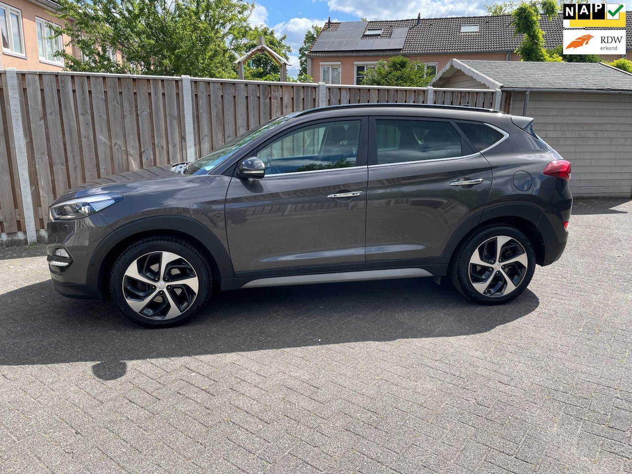 Hyundai Tucson - 1.6 T-GDi Comfort 4WD automaat panoramadak - AutoWereld.nl