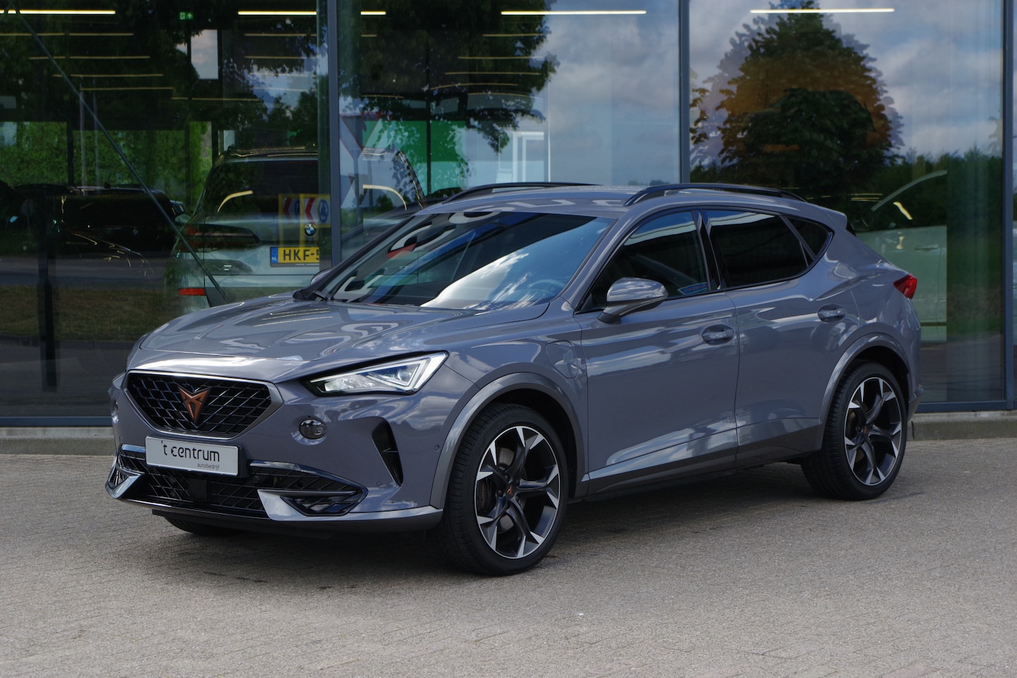 CUPRA Formentor - 1.4 e-Hybrid 245 PK VZ Performance PHEV, Kuipstoelen, Groot-Navigatie, Camera, Winterpakke - AutoWereld.nl