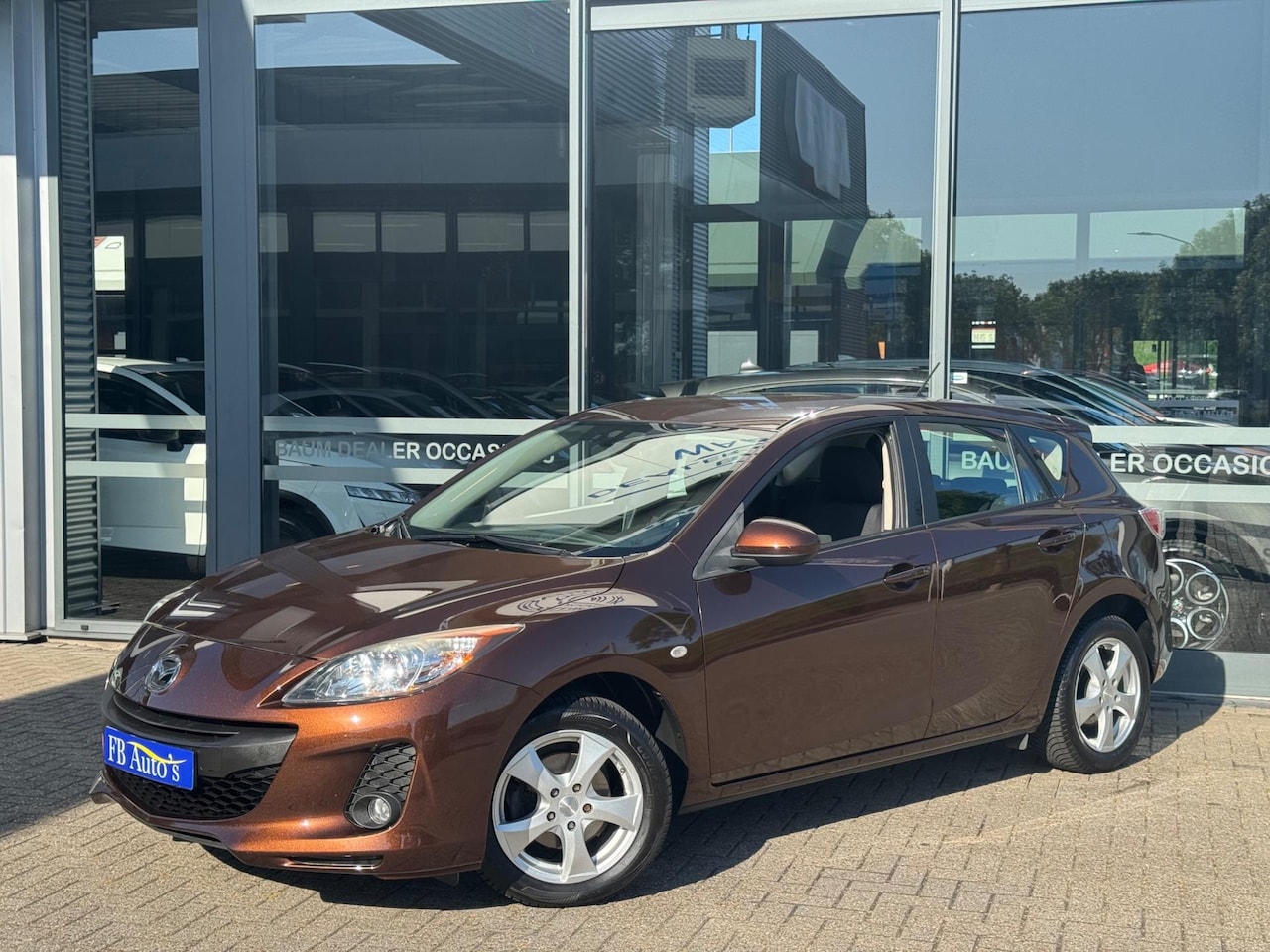Mazda 3 - 1.6 Business Airco Lmv Cruise - AutoWereld.nl
